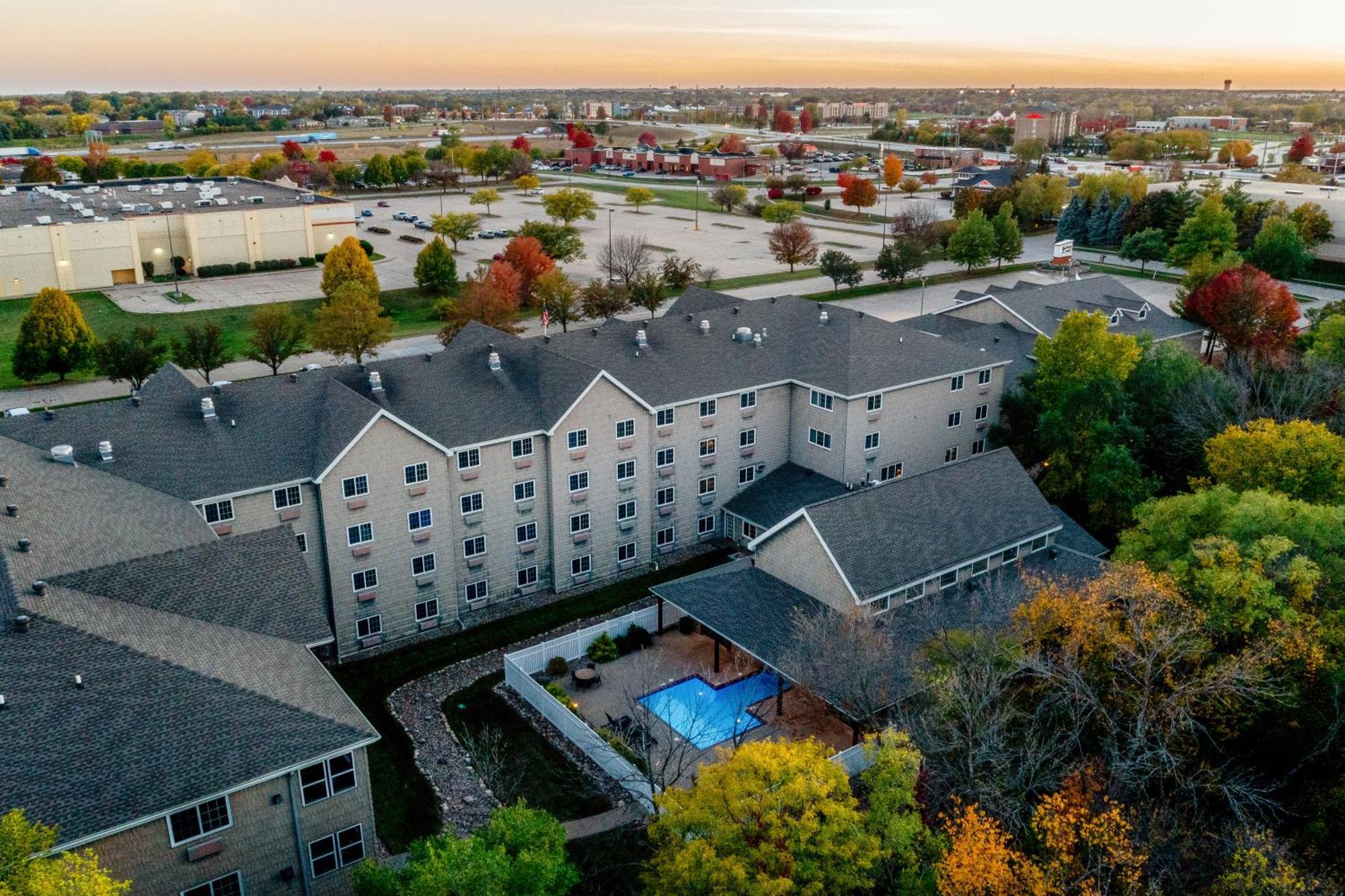 Stoney Creek Hotel Des Moines - Джонстон Экстерьер фото